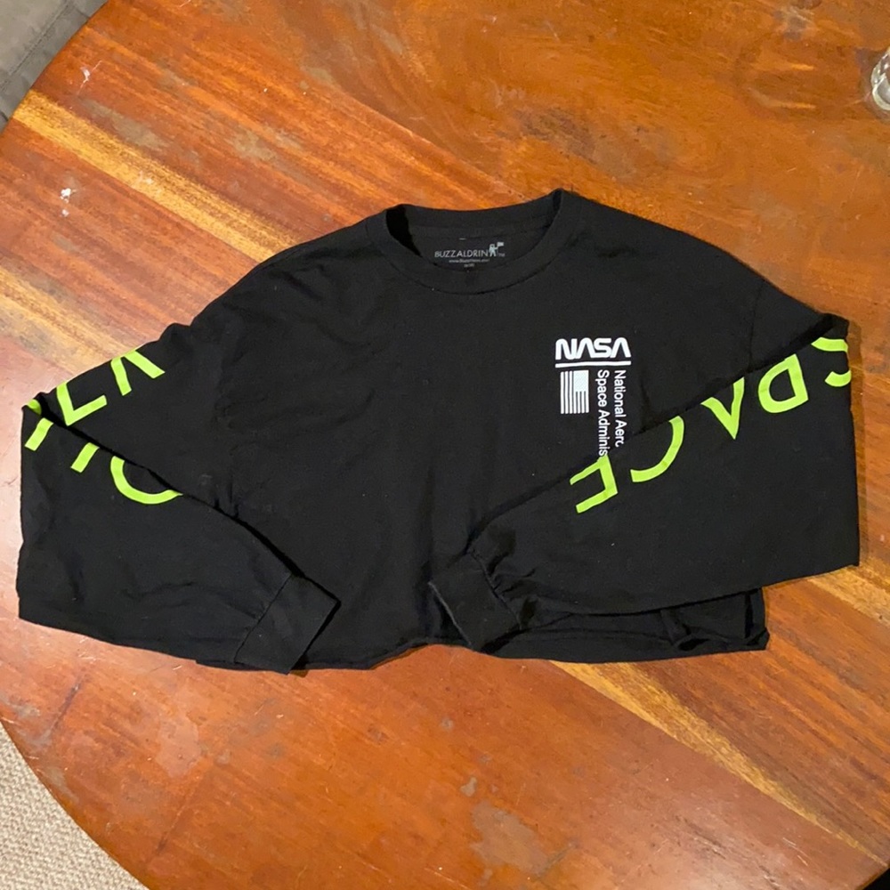 Buzz Aldrin’s Woman’s Cropped Long Sleeve